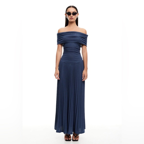 Lioness Dresses & Skirts - Lioness FIELD OF DREAMS MAXI | NAVY B30